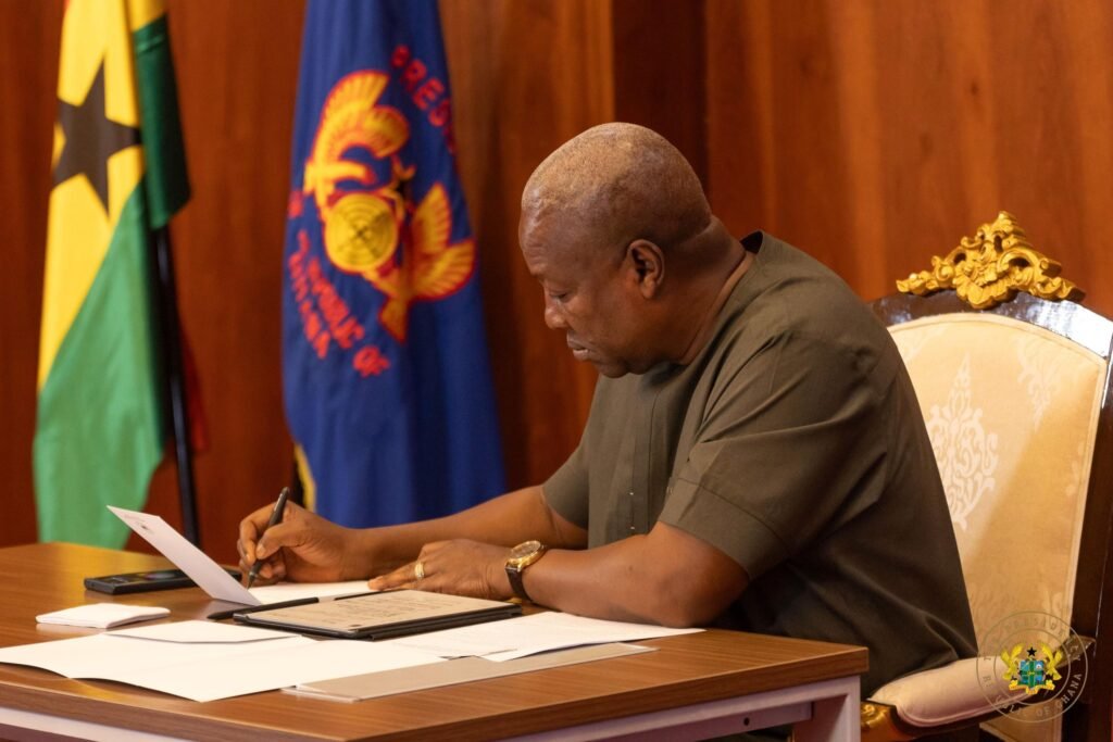 Mahama to meet Trade Ministry, Free Zones Authority over Customs Act concerns Mahama to meet Trade Ministry, Free Zones Authority over Customs Act concerns
