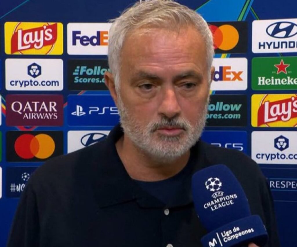 Mourinho Explains How Camavinga Helped Real Madrid Break Barcelona’s Defensive Line Mourinho Explains How Camavinga Helped Real Madrid Break Barcelona’s Defensive Line